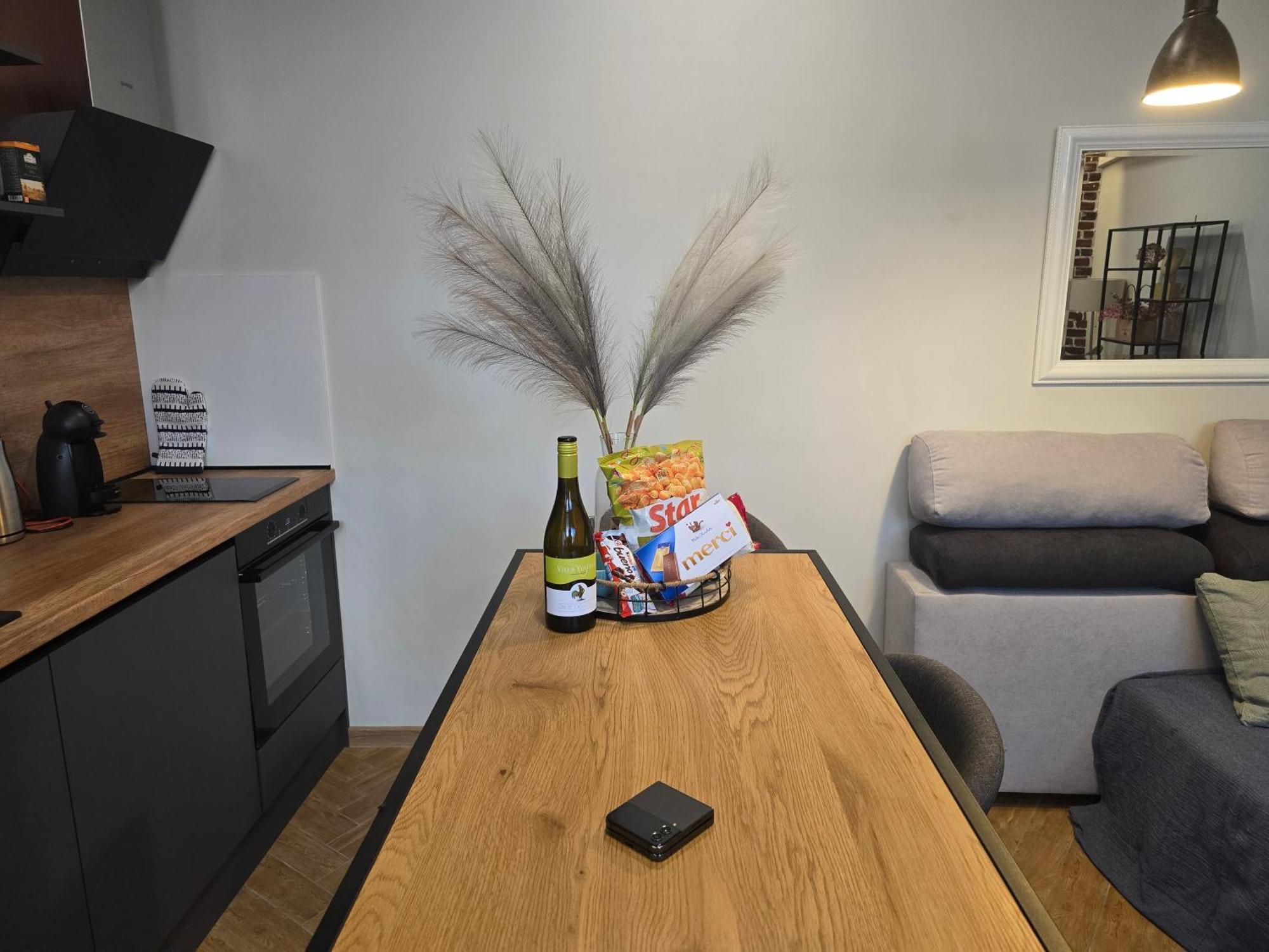 The Atelier Apartment Burgas Ngoại thất bức ảnh