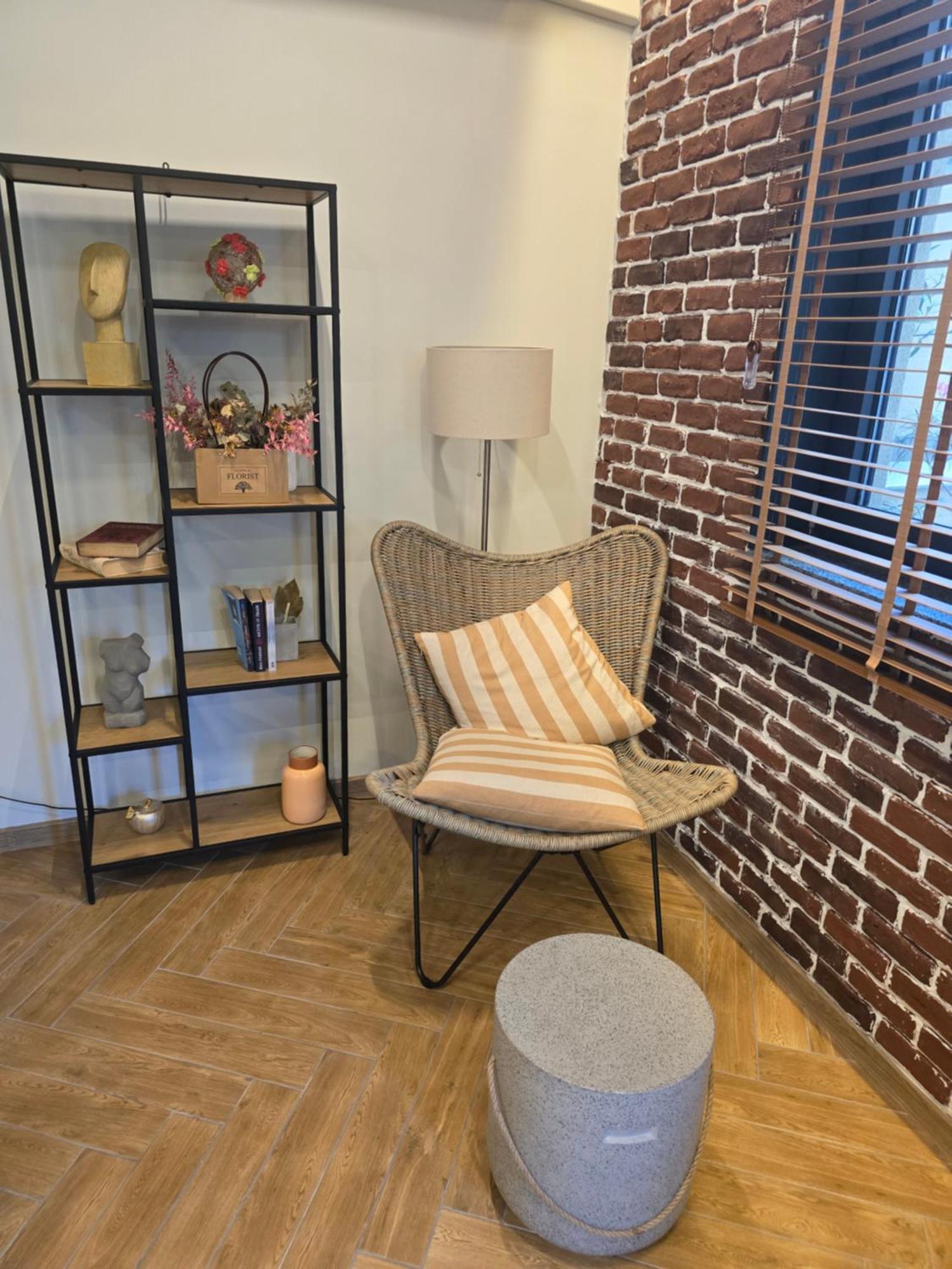 The Atelier Apartment Burgas Ngoại thất bức ảnh